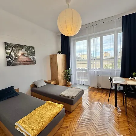 호스텔 Symphonia Self Check In 24h