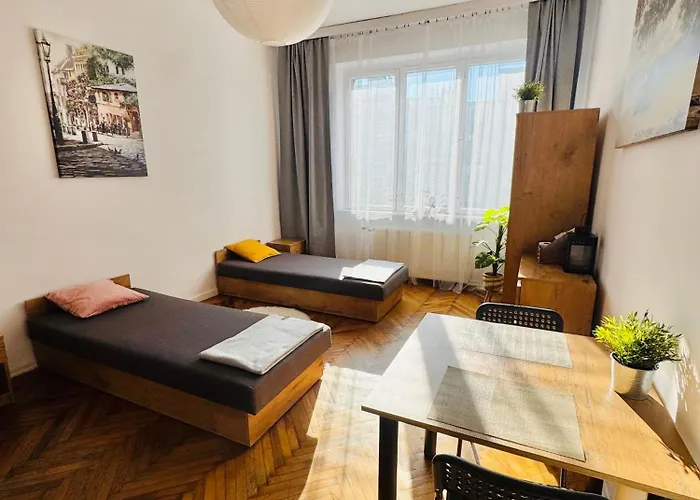 Symphonia Self Check In 24h *